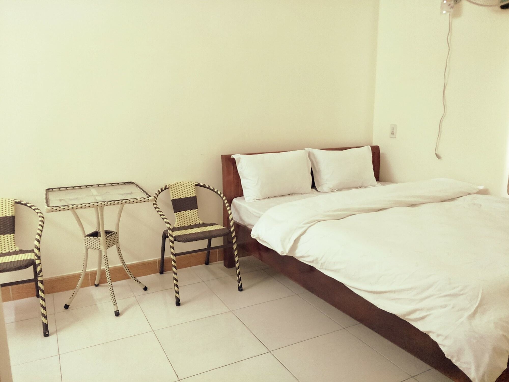 Rabbit Motel Hue Bagian luar foto